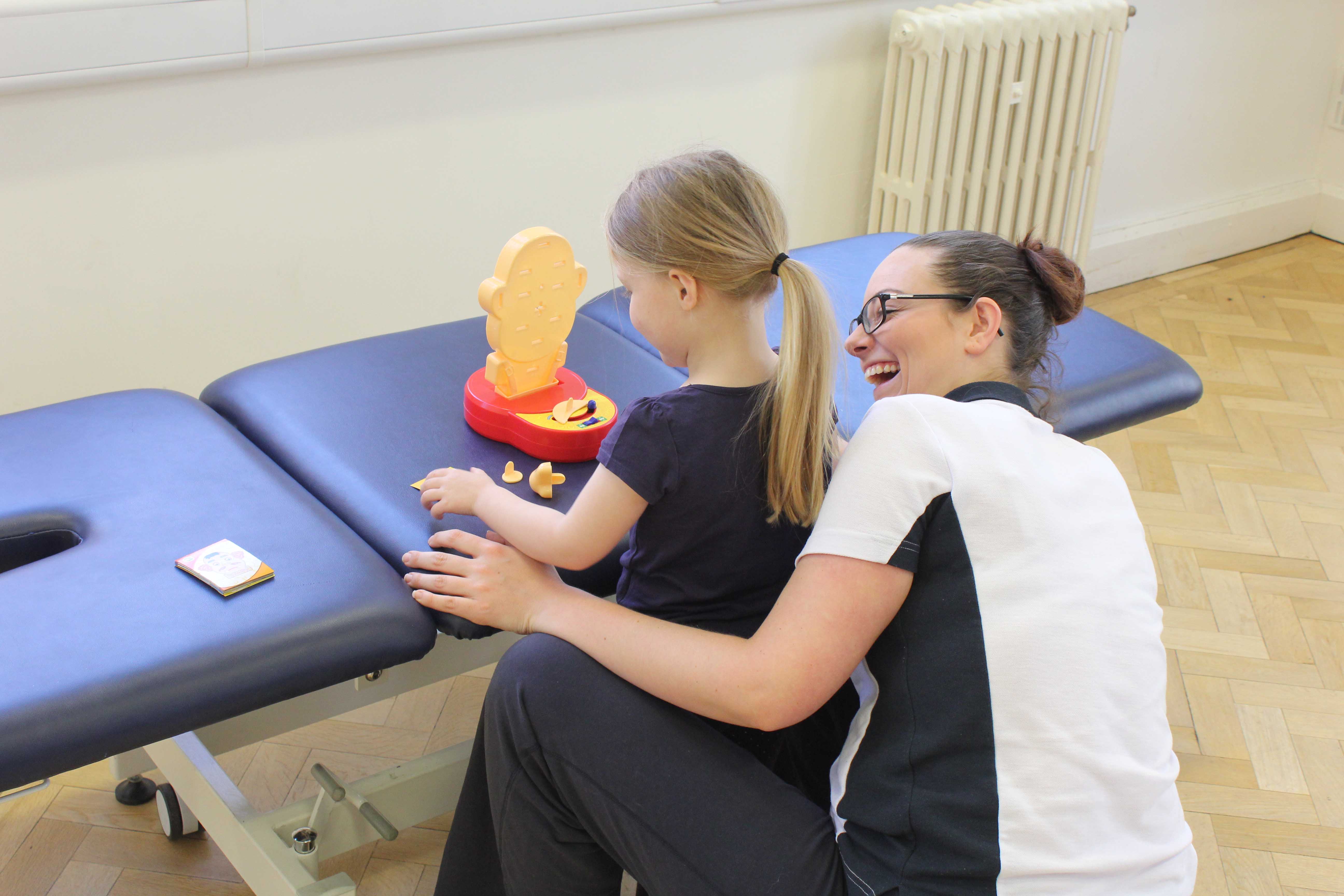 Our supportive and caring paediatric physiotherapist can support your child if they have suffered from a brain injury.