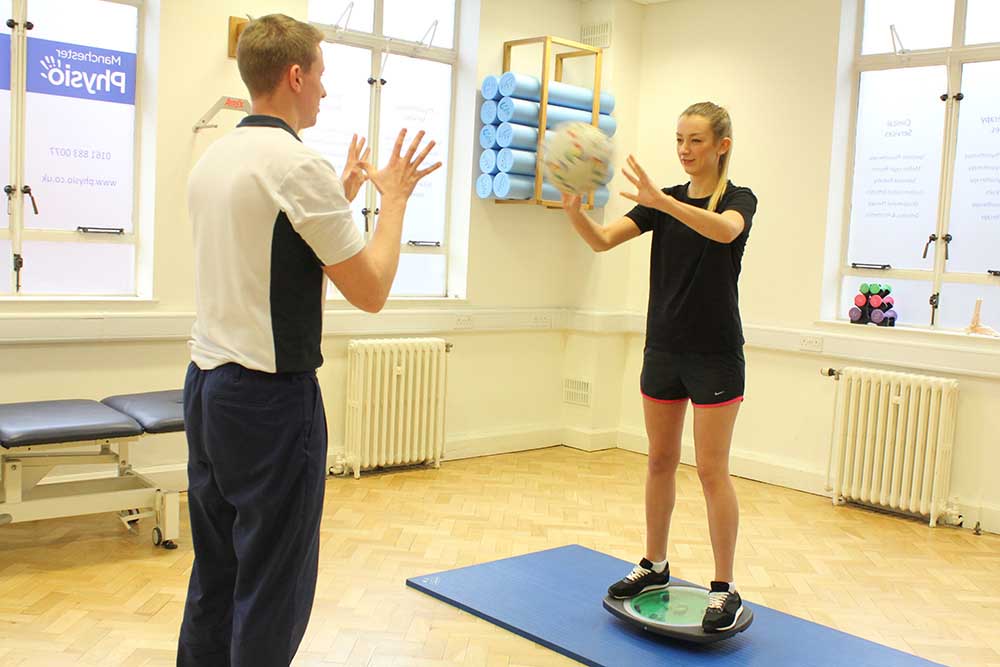 Dynamic balance exercises assisted by a specilaist physiotherapist Dynamic balance exercises assisted by a specilaist physiotherapist