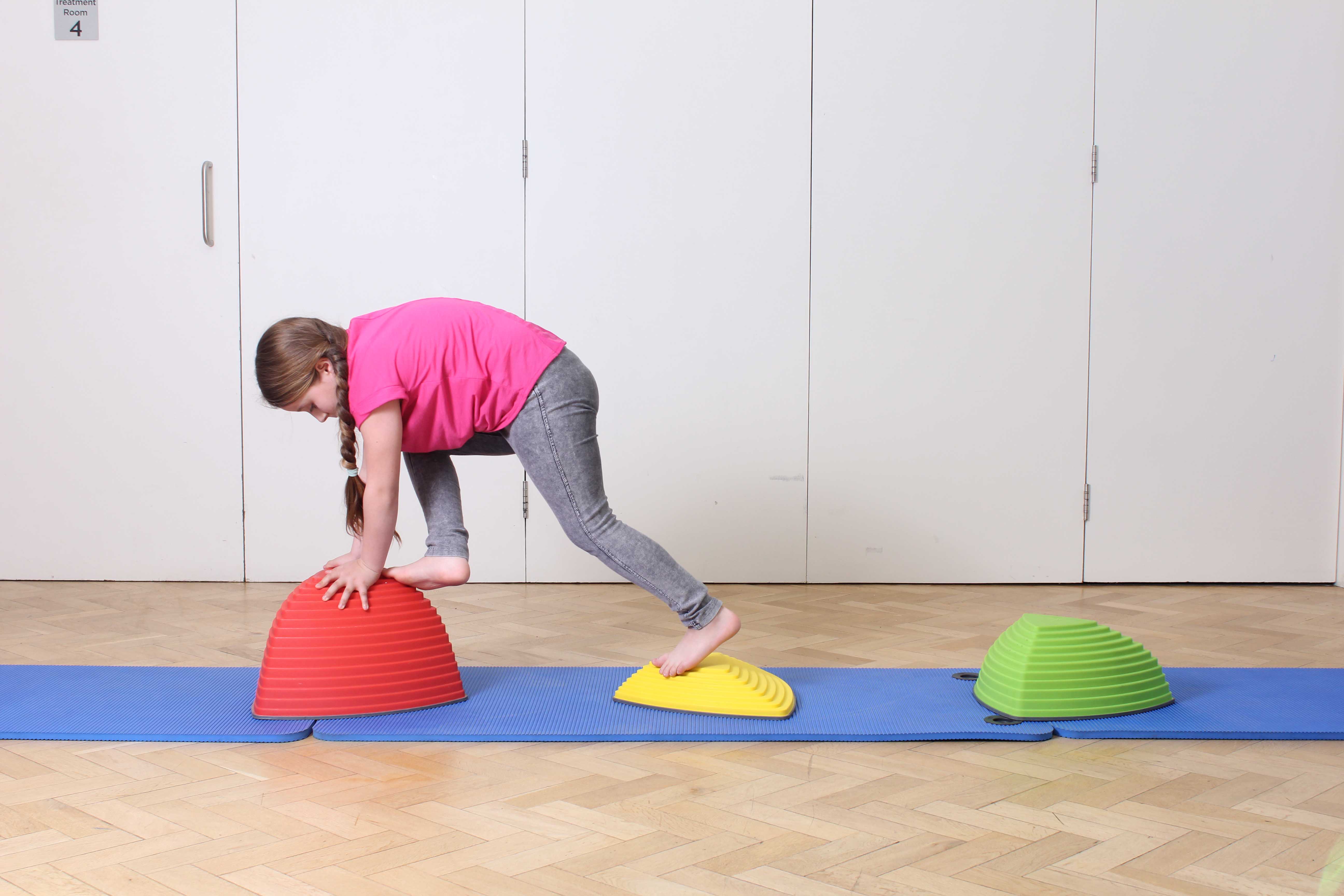 Guiding rehabilitation exercises through play activities